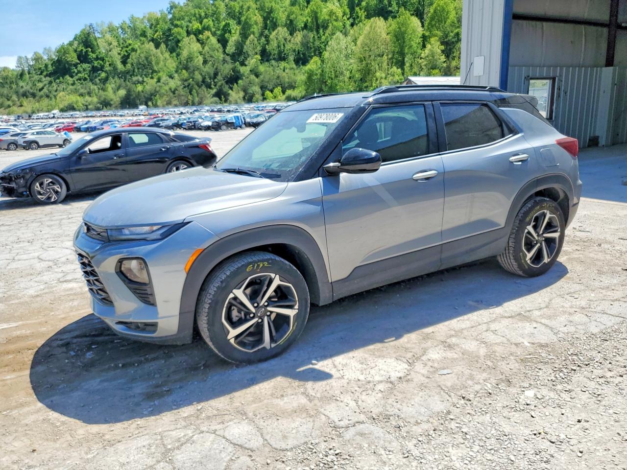 Salvage Chevrolet Trailblaze Image