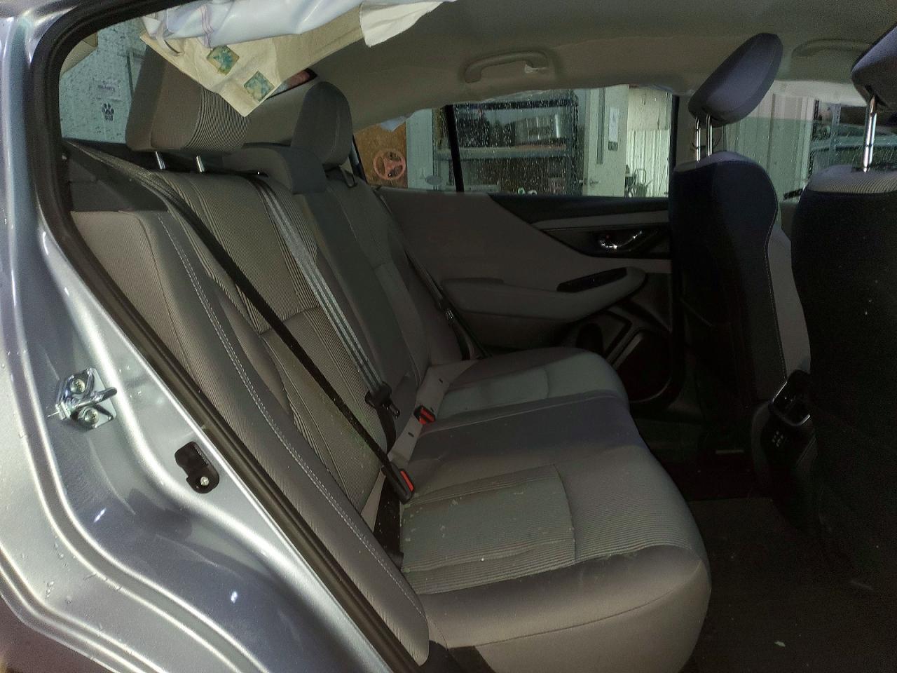 Subaru Legacy Premium