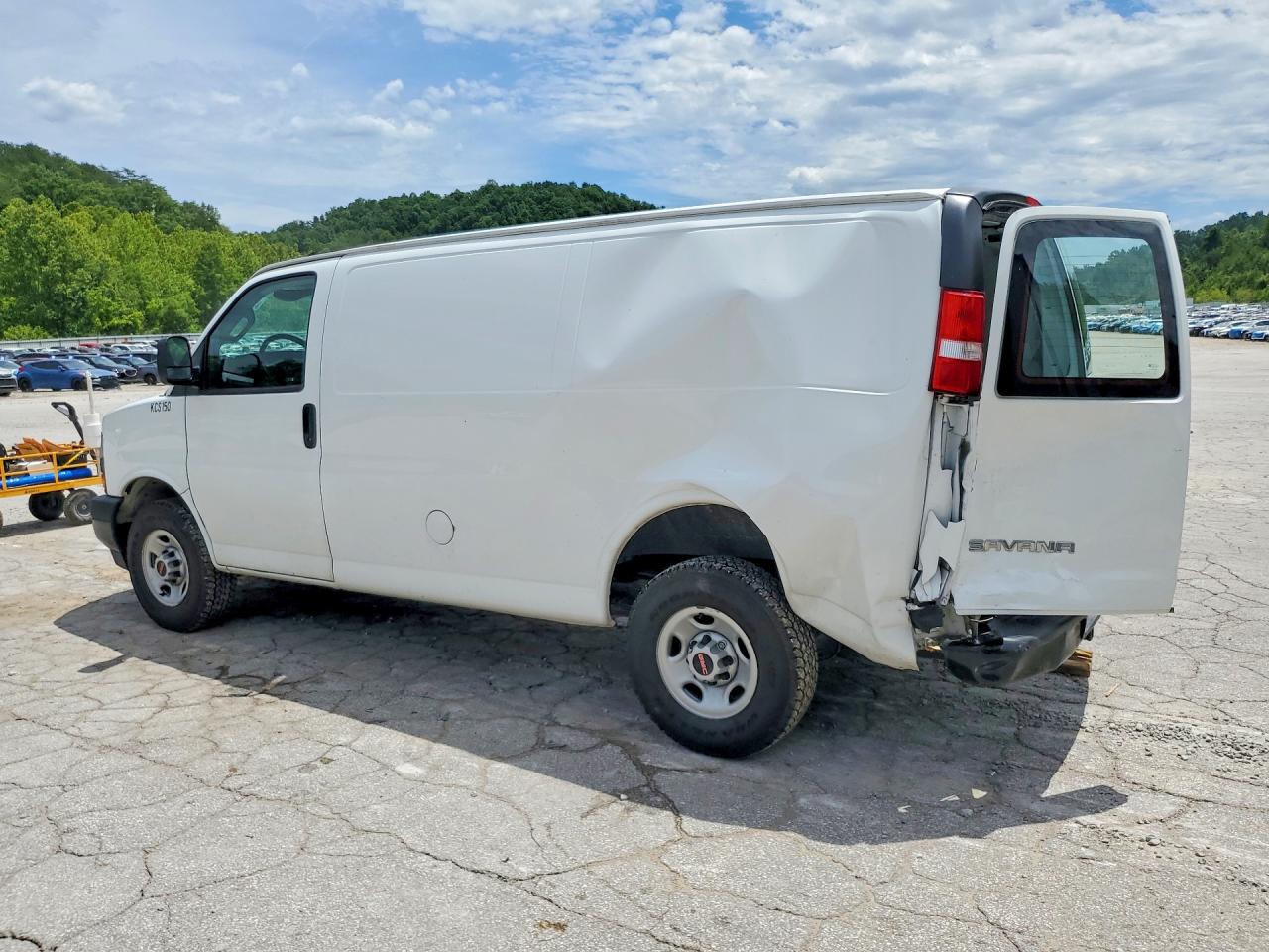 GMC Savana G2500