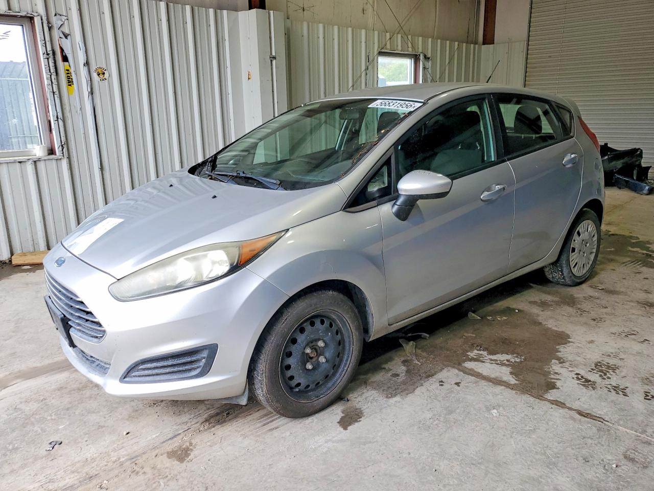 Salvage Ford Fiesta Image