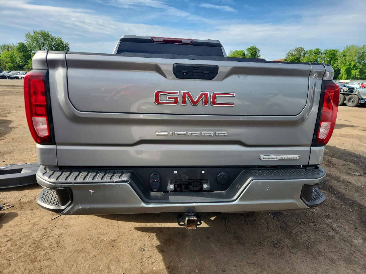 GMC Sierra K1500 Elevation-l