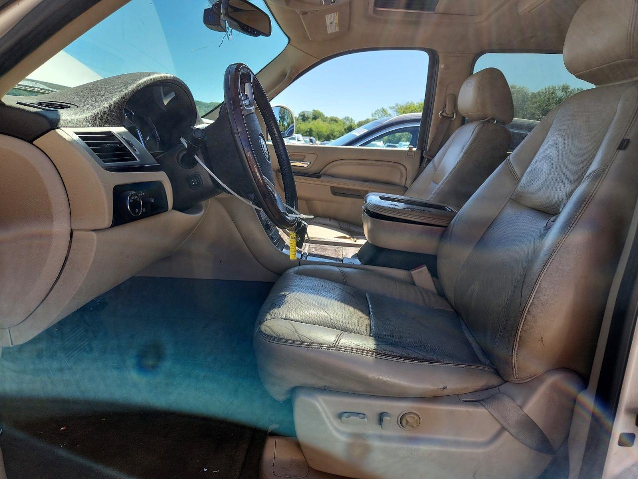 Cadillac Escalade Esv Luxury