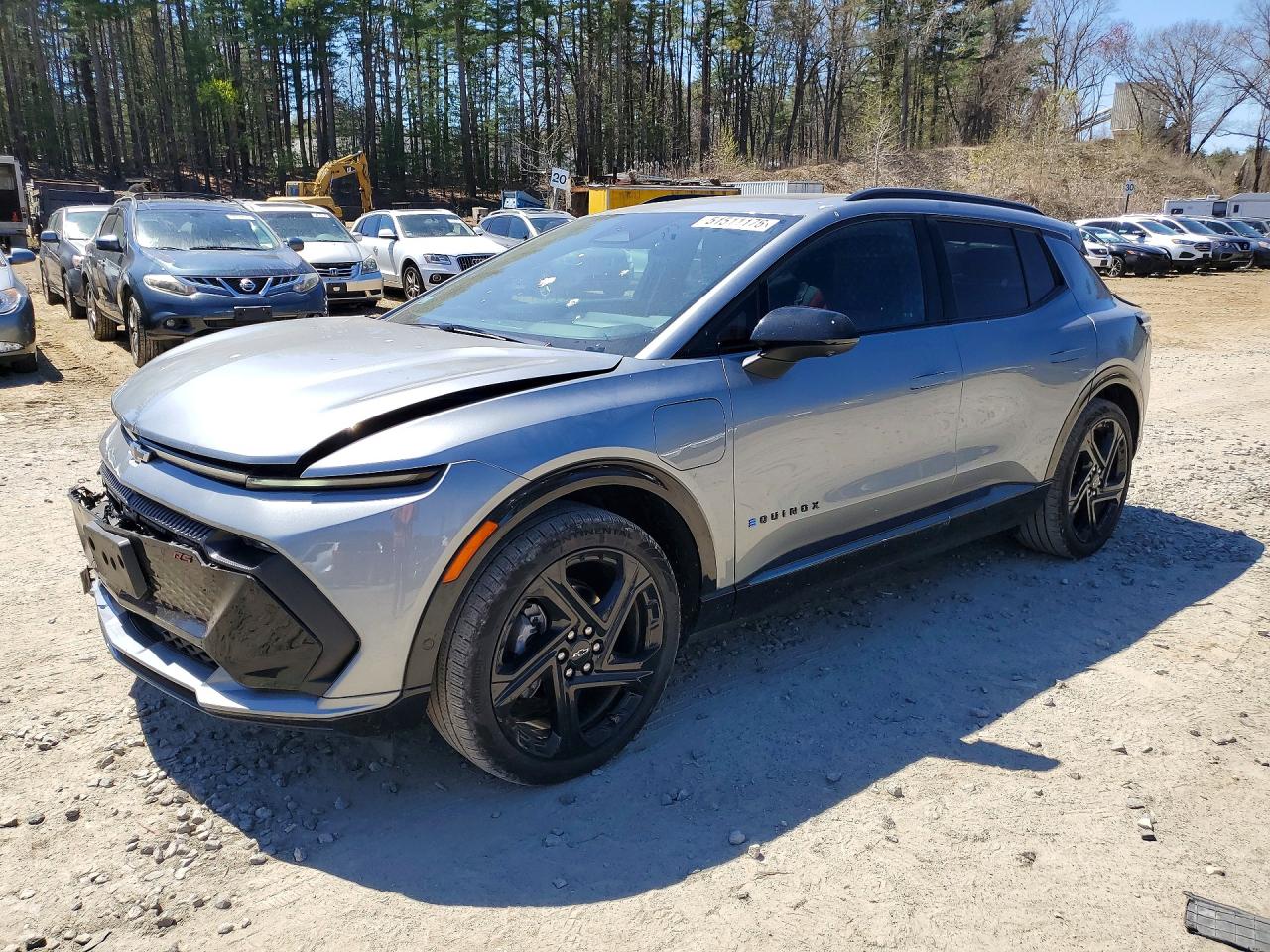 Salvage Chevrolet Equinox Image