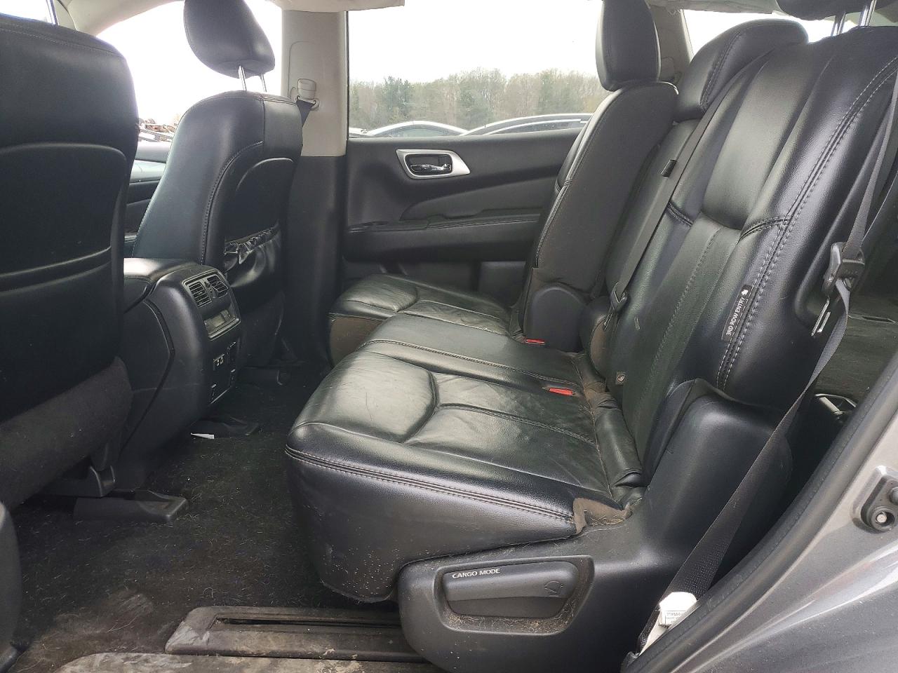 Nissan Pathfinder Sl