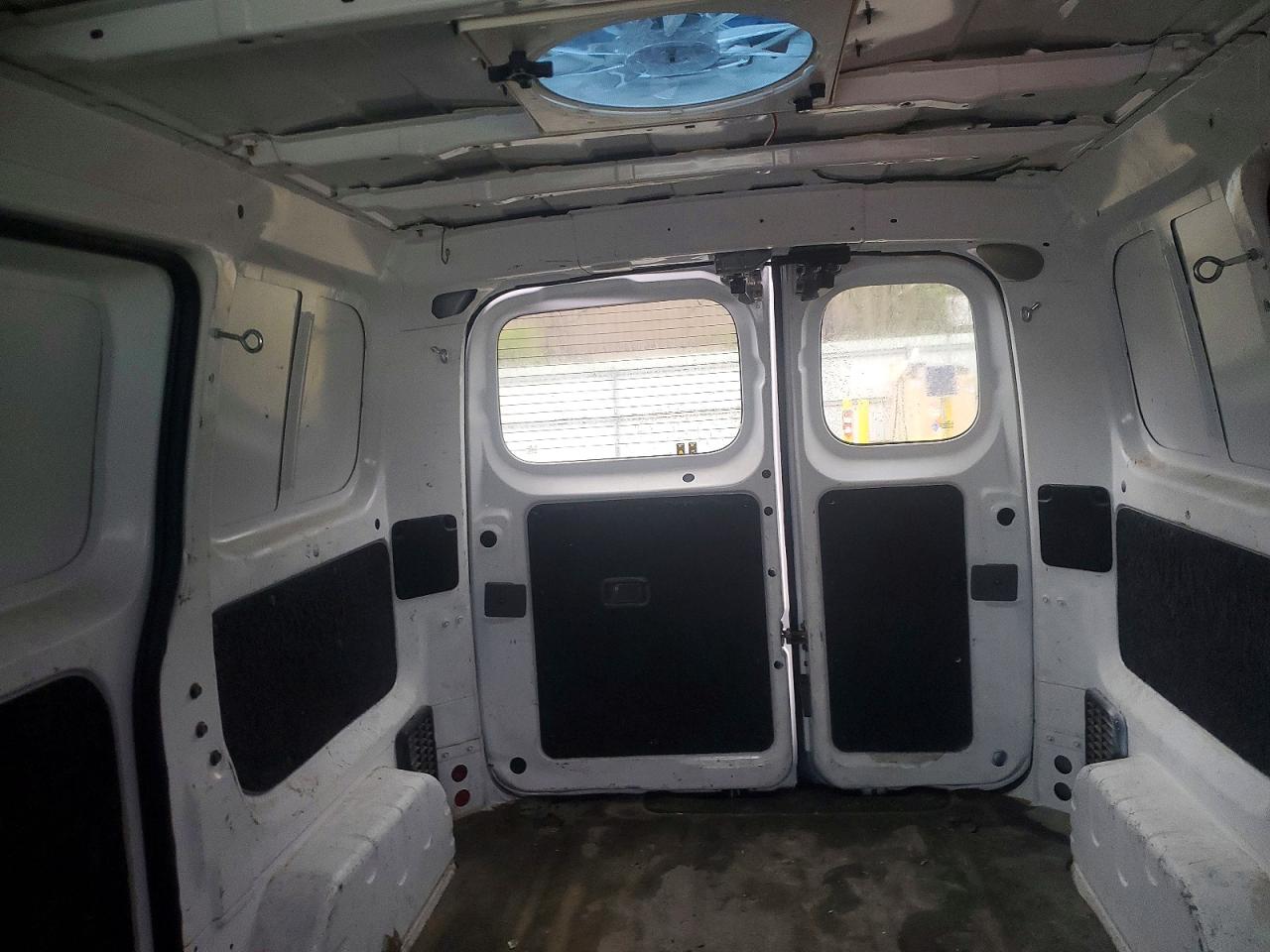 Nissan Nv S