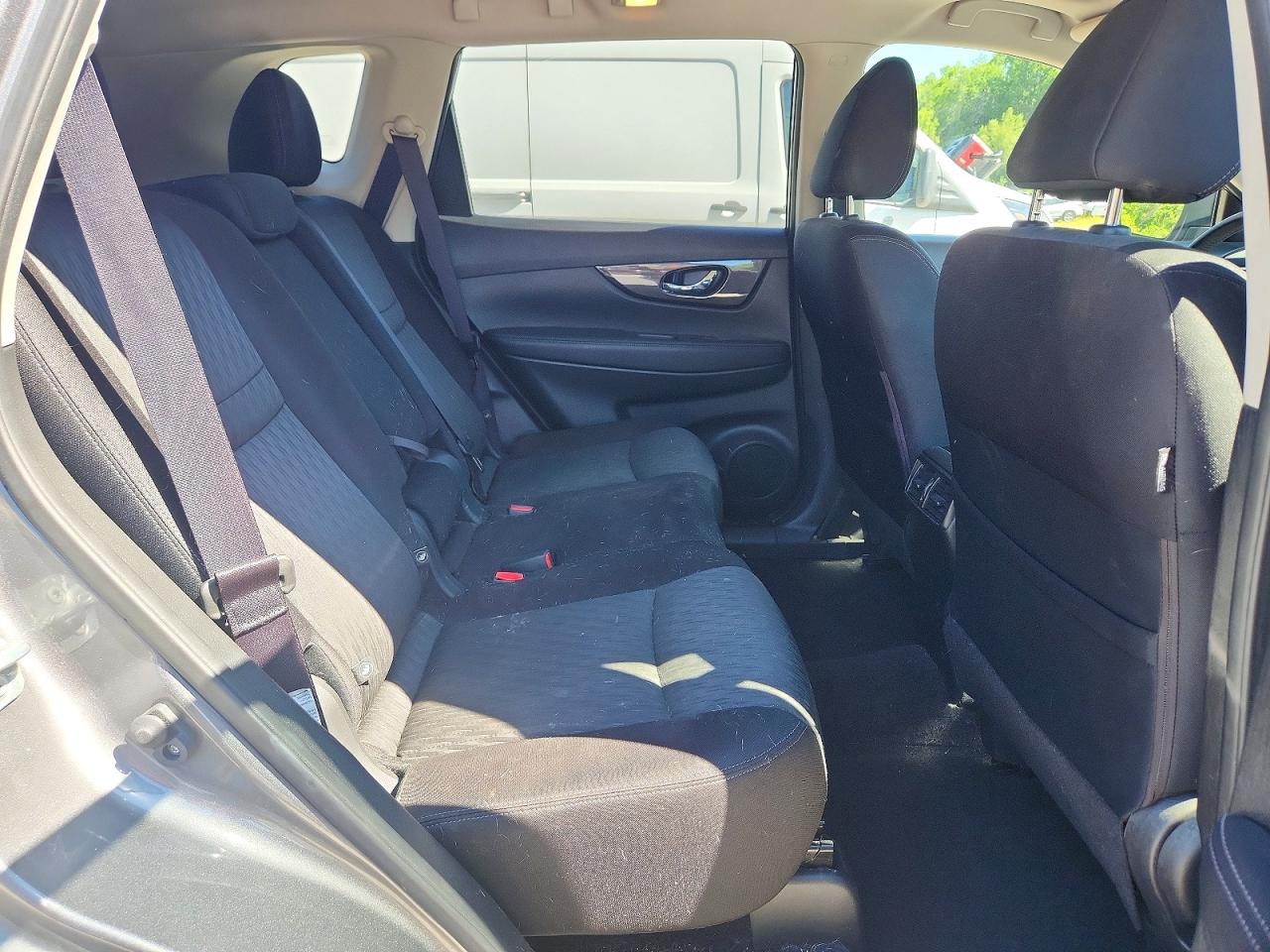 Nissan Rogue Sv