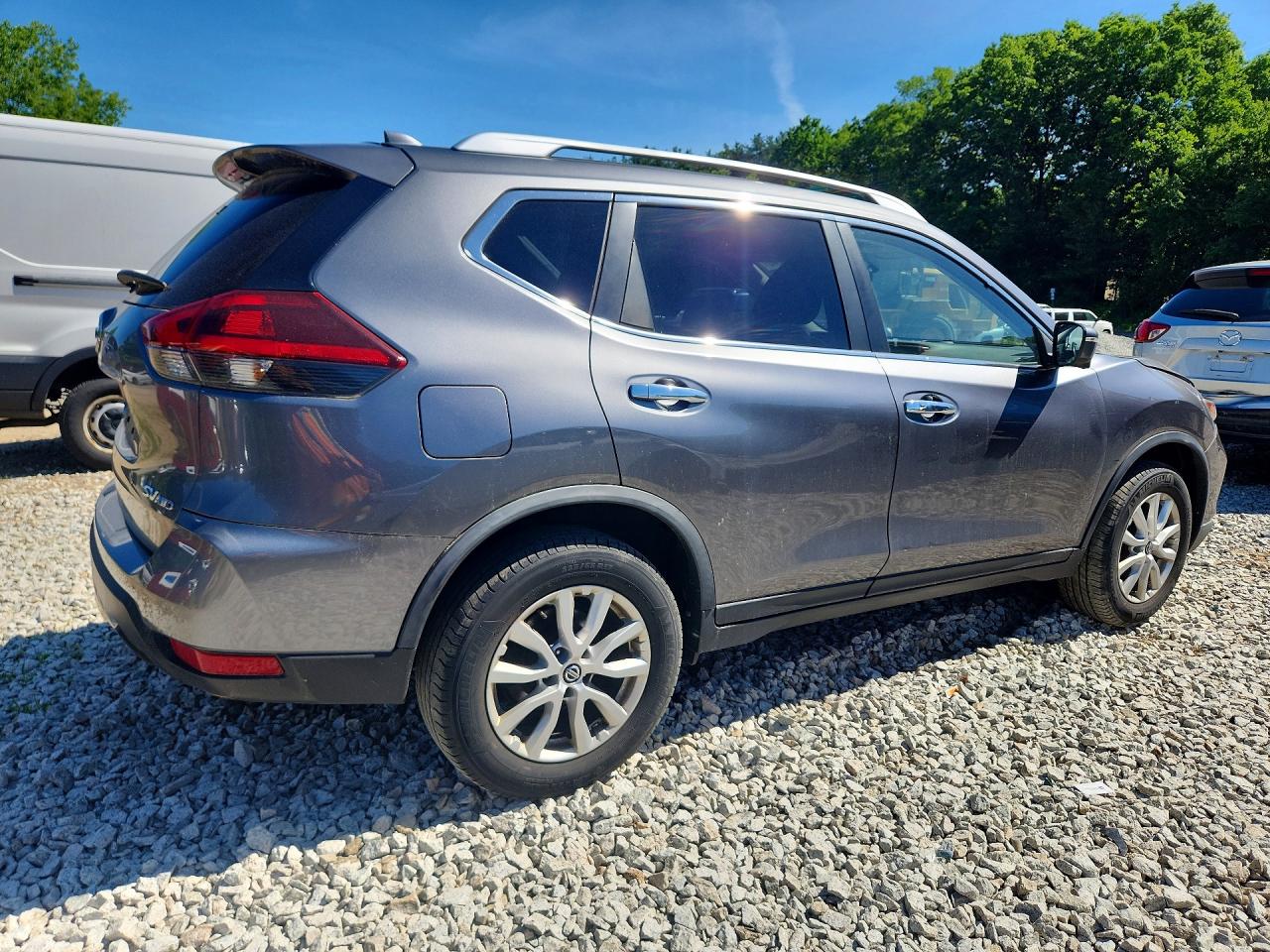Nissan Rogue Sv