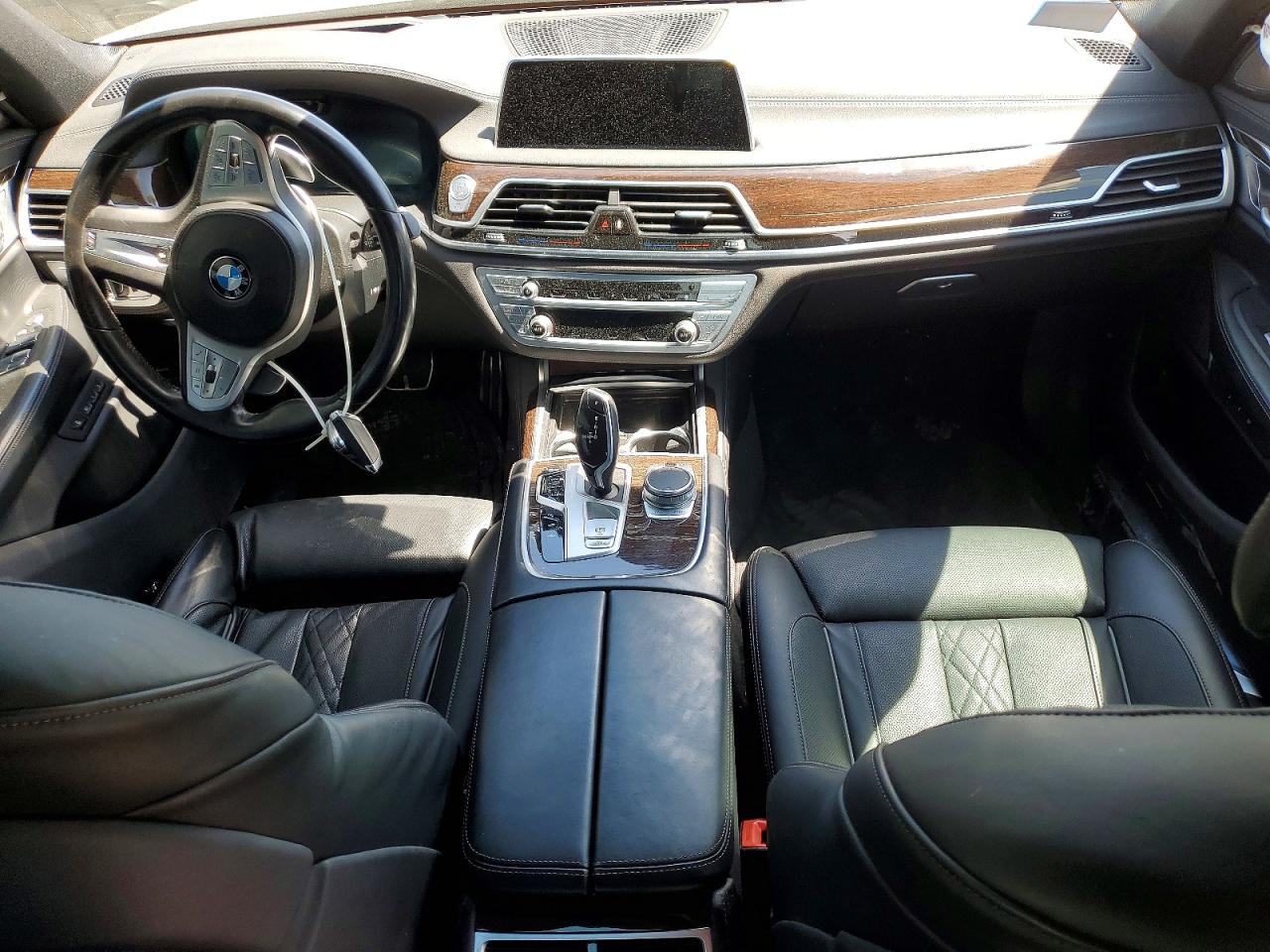 BMW 7 Series Xi