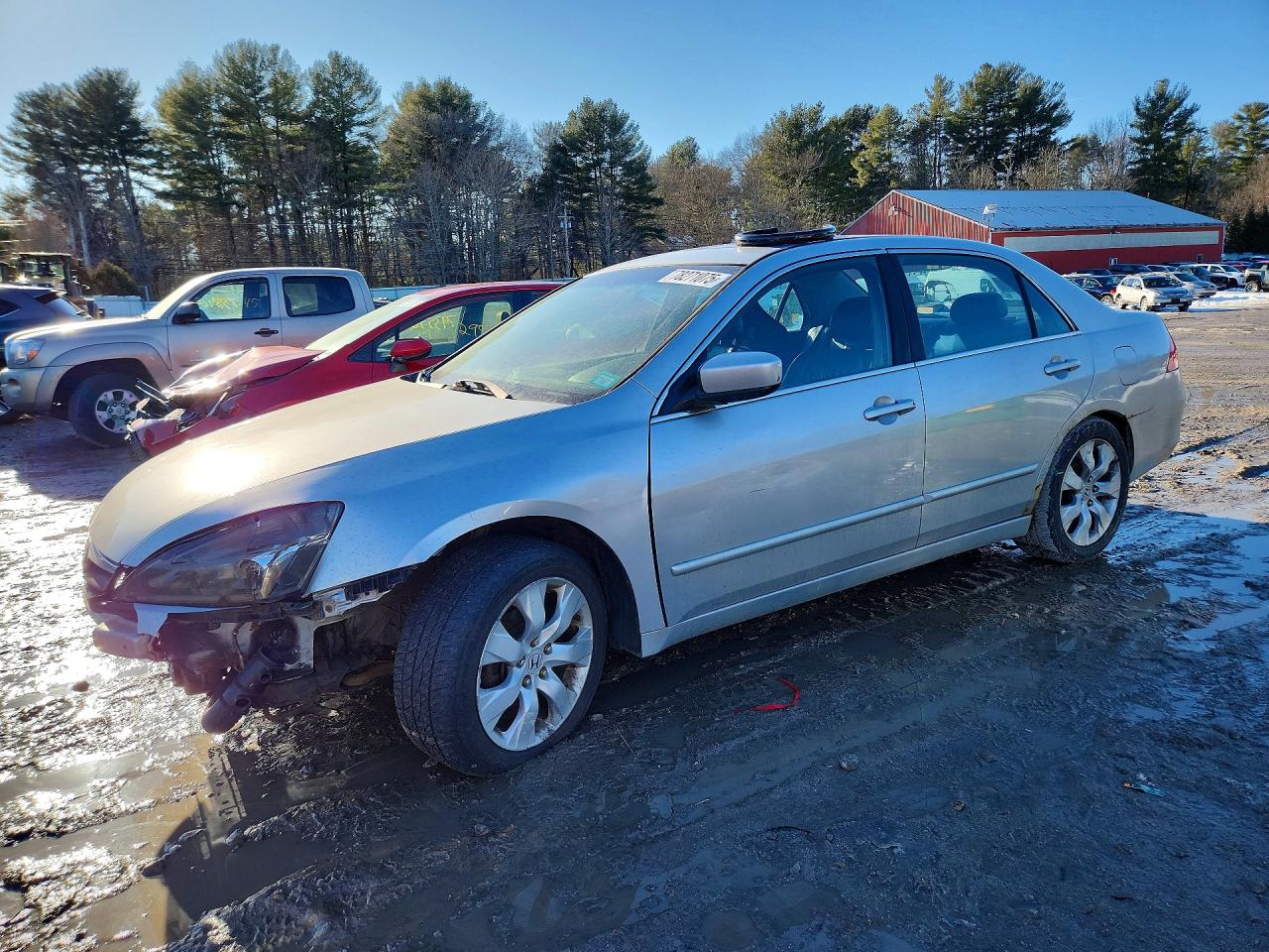 Salvage Honda Accord Image