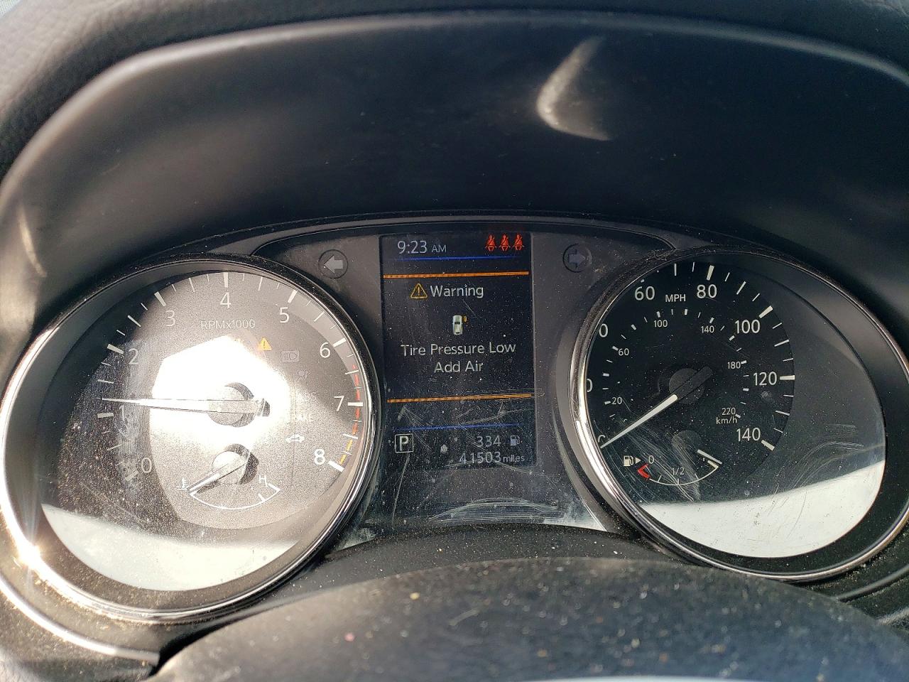 Nissan Rogue S