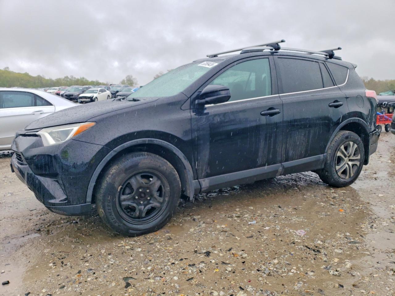 Salvage Toyota RAV4 Image