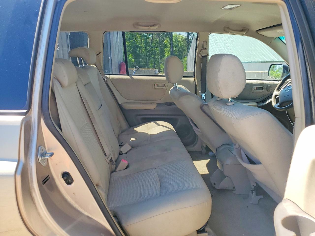 Toyota Highlander Base