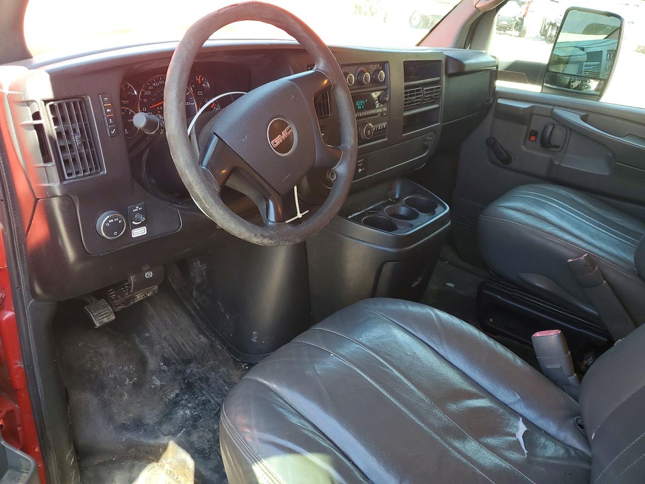GMC Savana