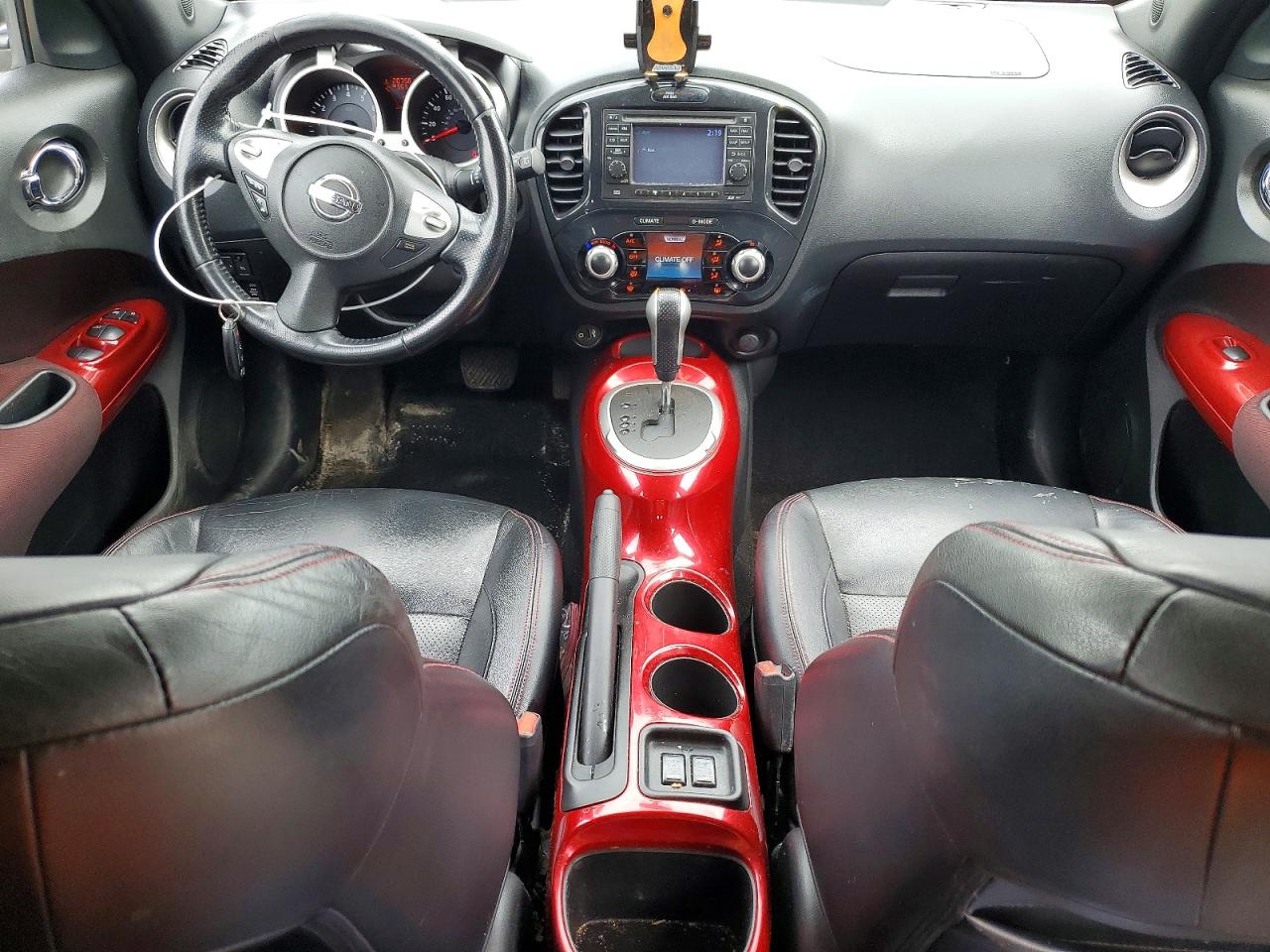 Nissan JUKE S