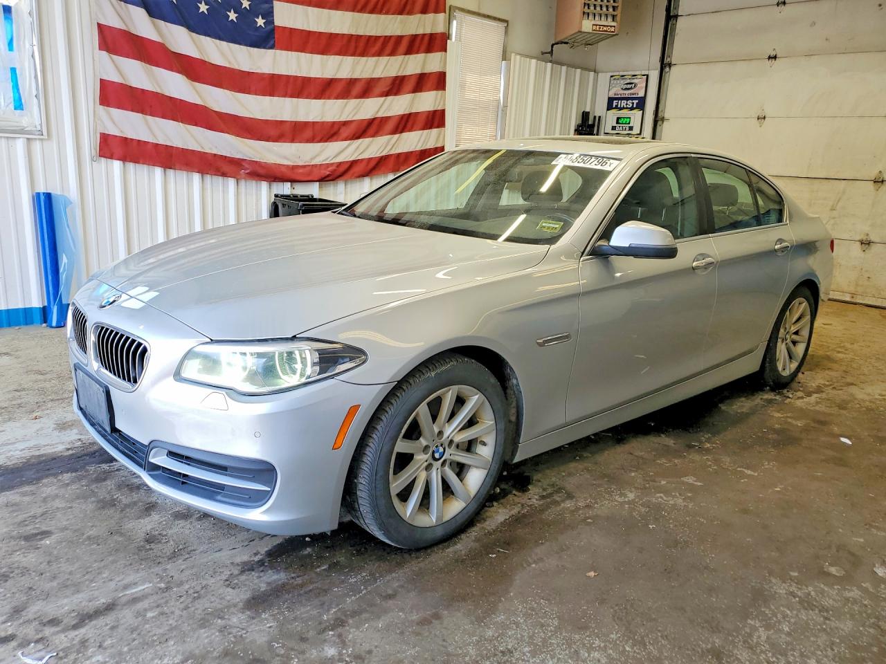 Salvage BMW 5 Series Image