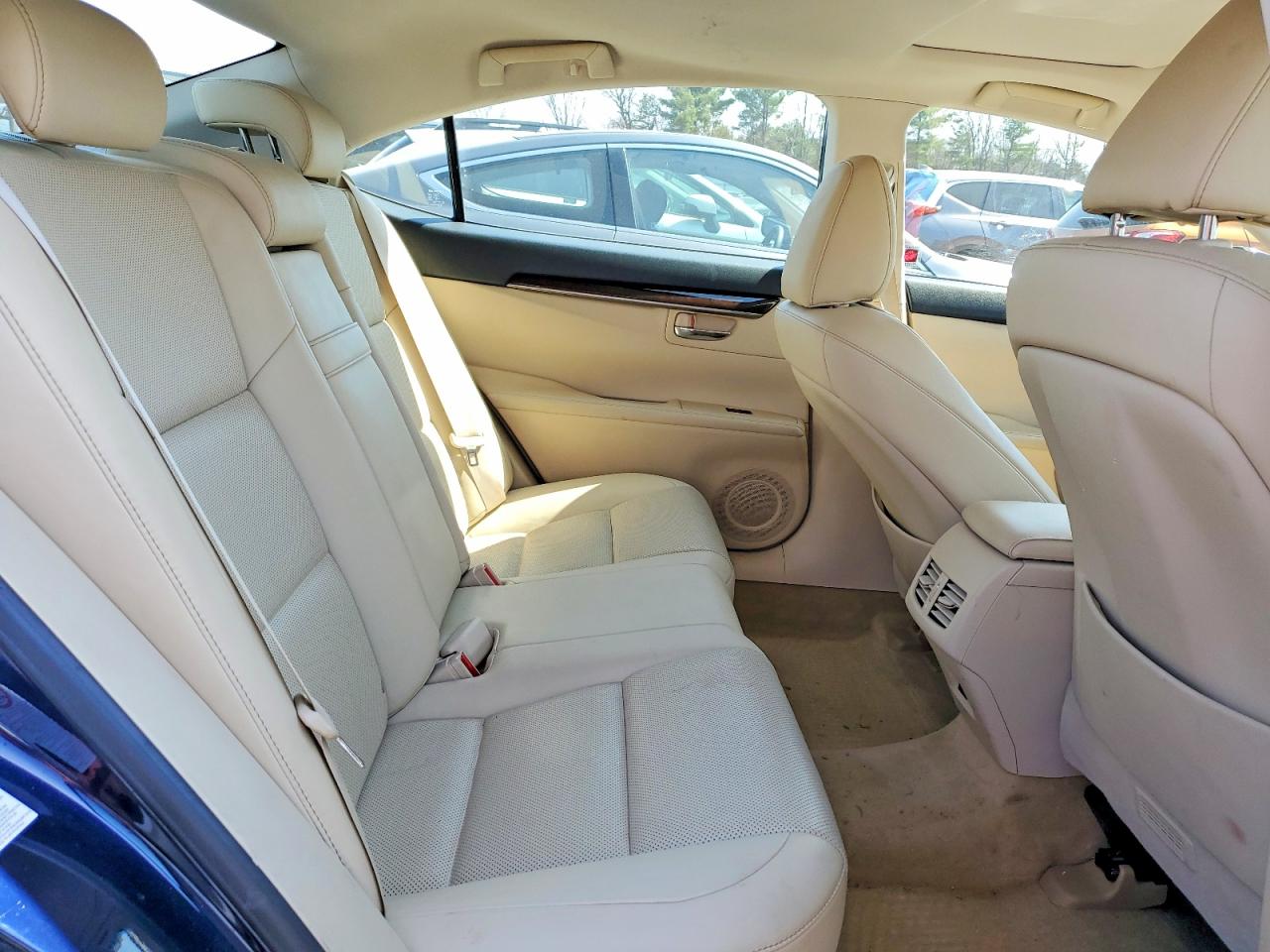 Lexus Es Base