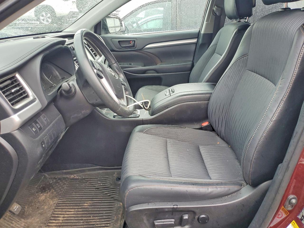 Toyota Highlander Le Plus