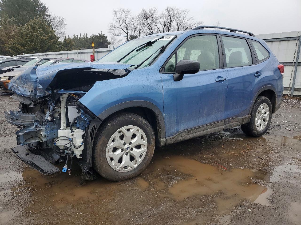 Salvage Subaru Forester Image