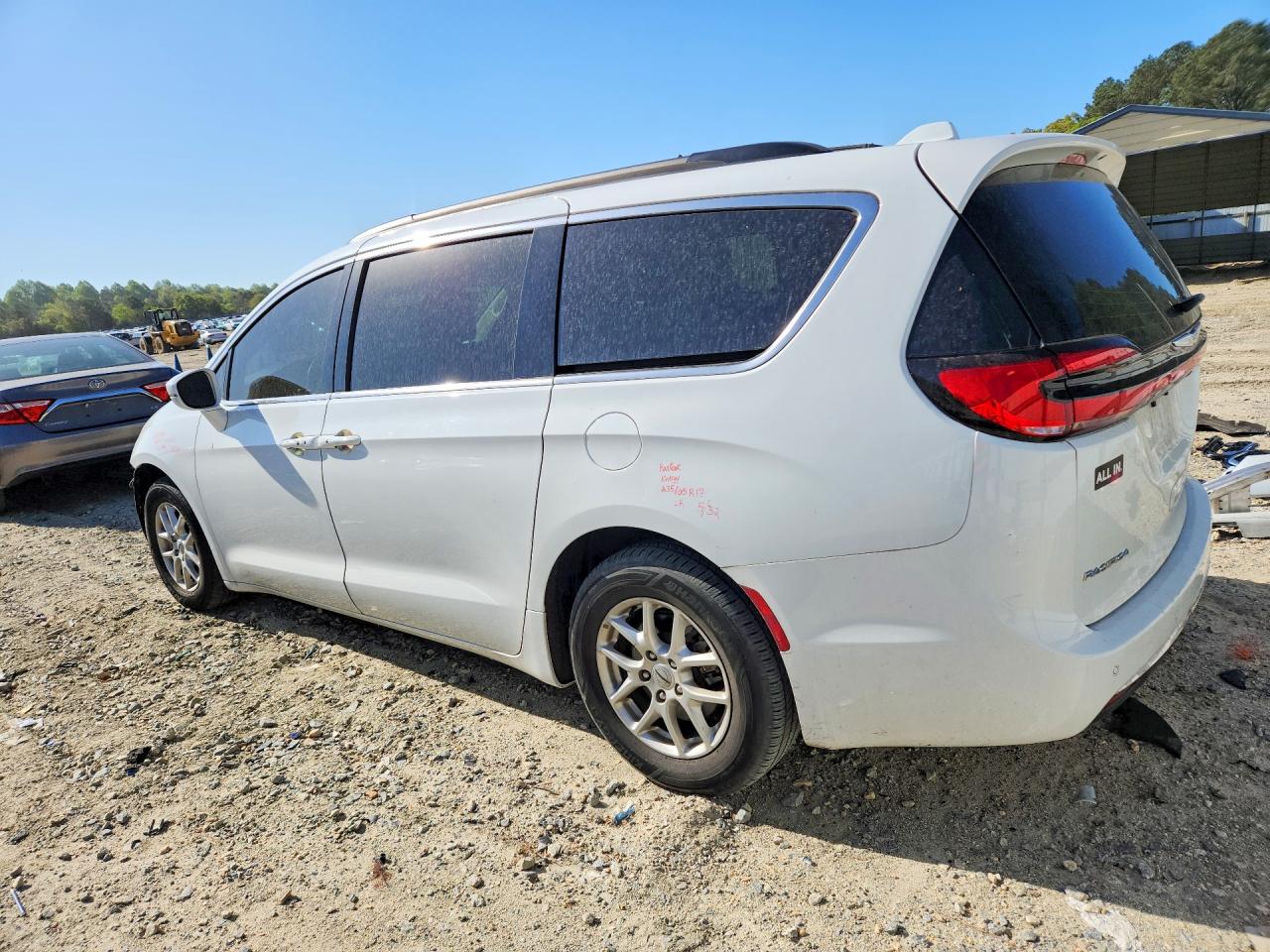 Chrysler Pacifica Touring L