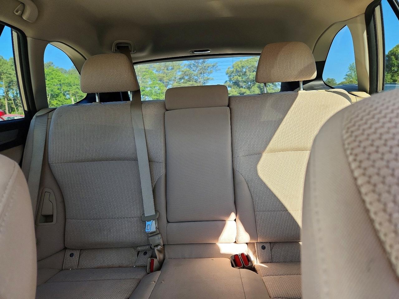 Subaru Outback 2.5i Premium
