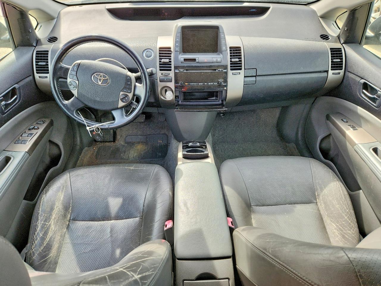 Toyota Prius Base