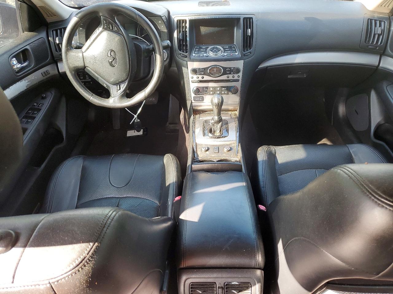 INFINITI G37 X