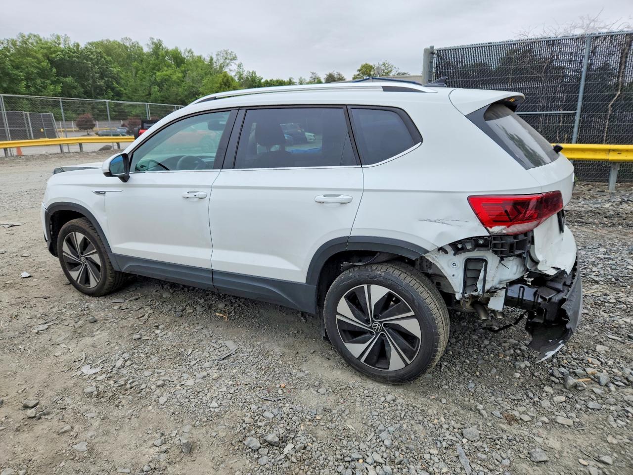 Volkswagen Taos Se
