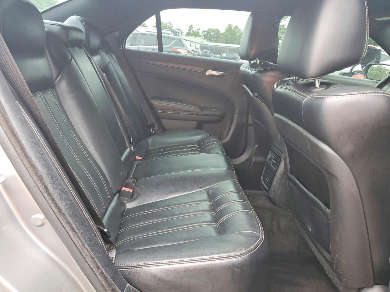 Chrysler 300 S