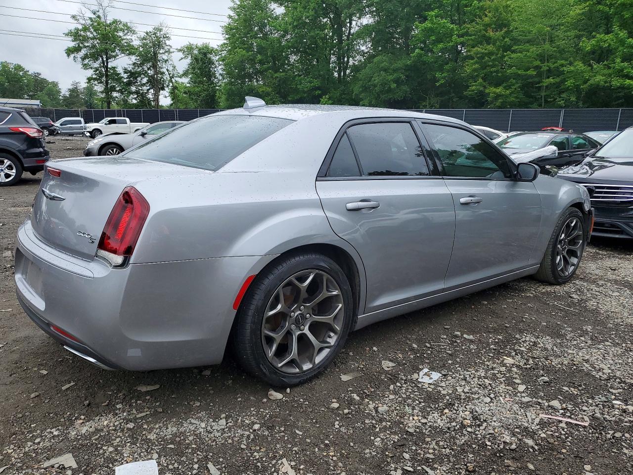 Chrysler 300 S