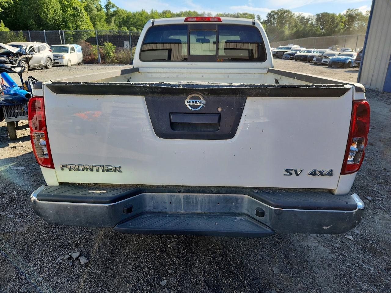 Nissan Frontier Sv