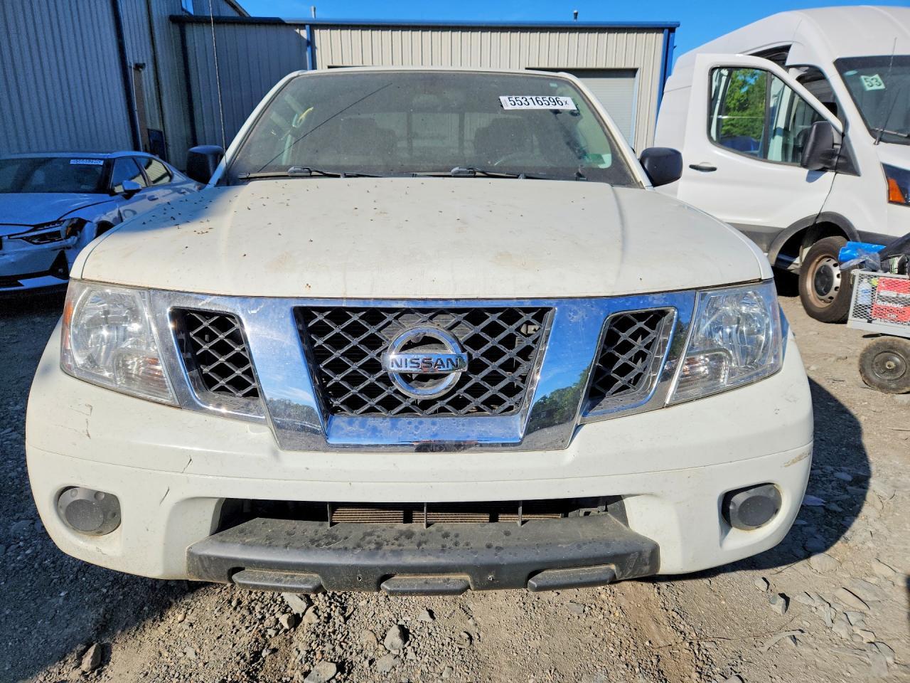 Nissan Frontier Sv