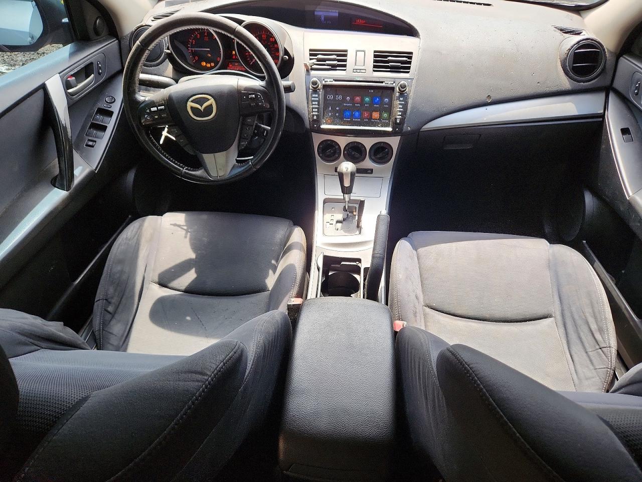 Mazda Mazda3 S