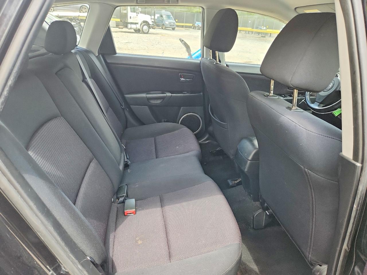 Mazda Mazda3 S
