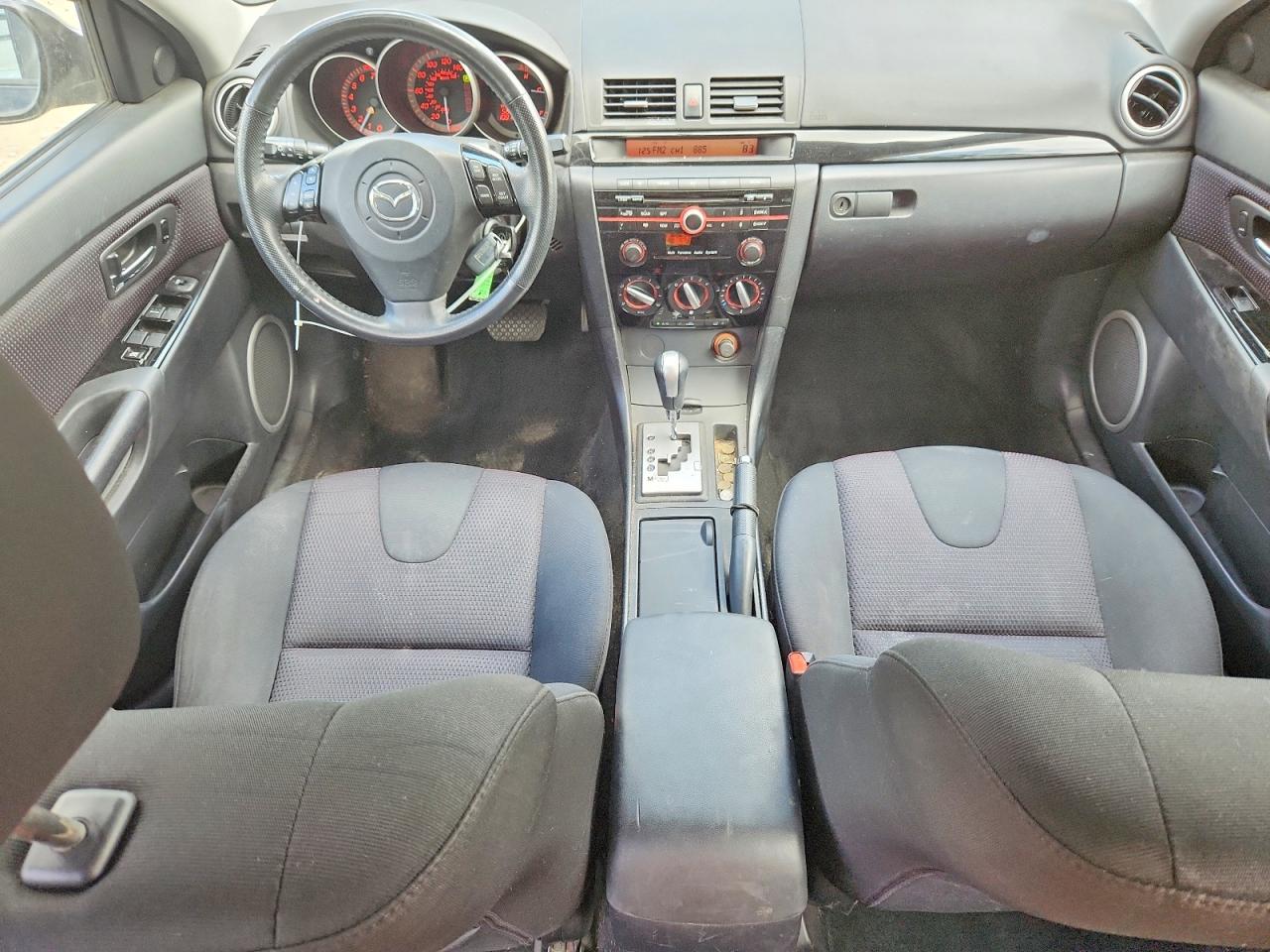 Mazda Mazda3 S