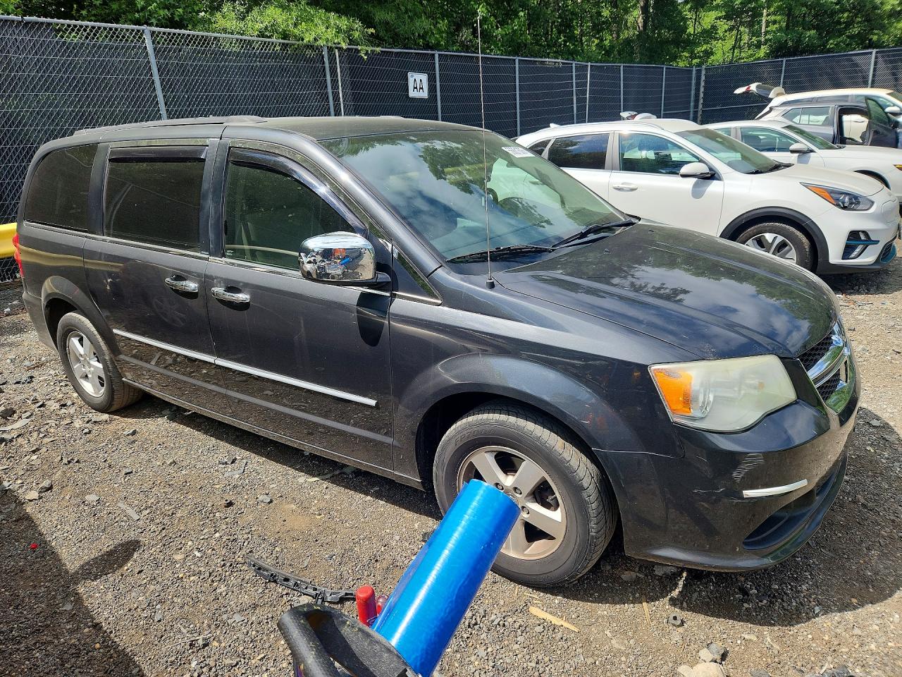 Dodge Caravan Sxt