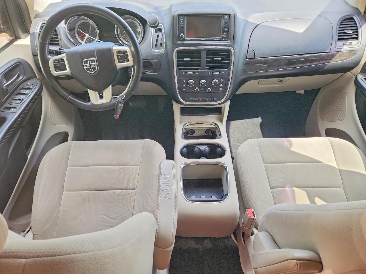 Dodge Caravan Sxt