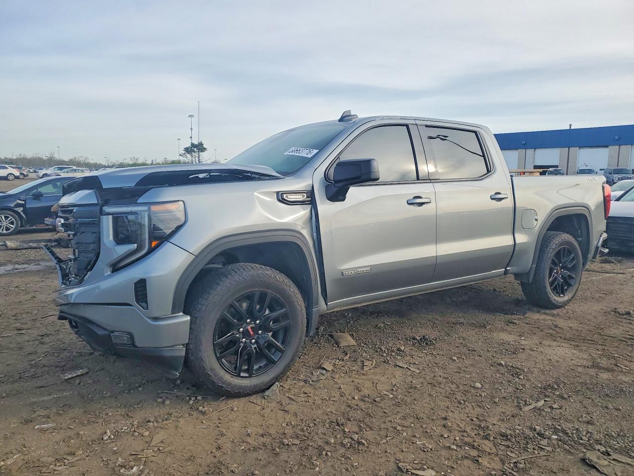 Salvage GMC Sierra Image