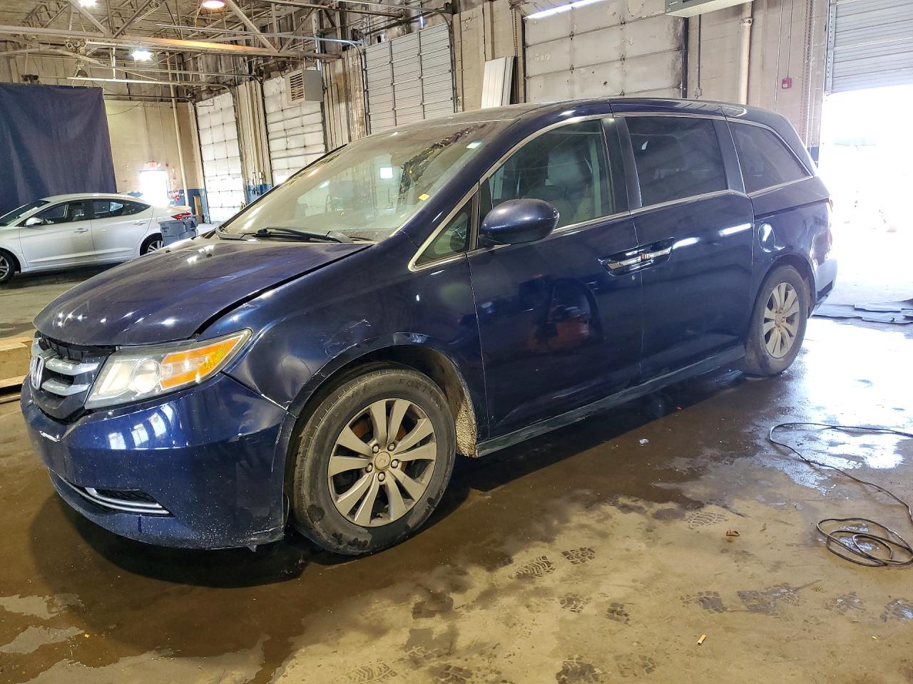 Salvage Honda Odyssey Image