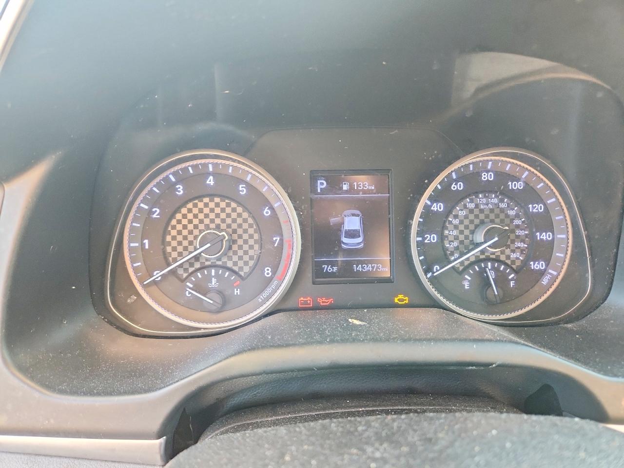 Hyundai ELANTRA Sel