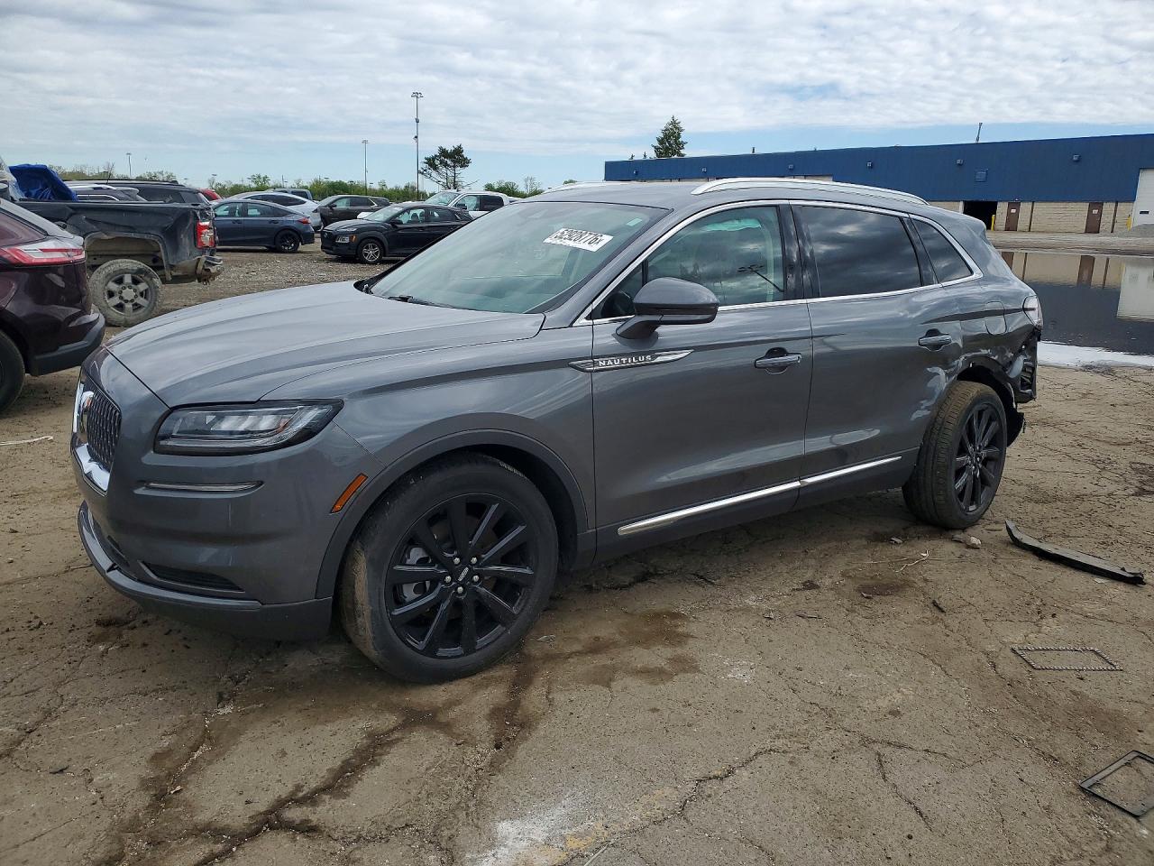 Salvage Lincoln Nautilus Image