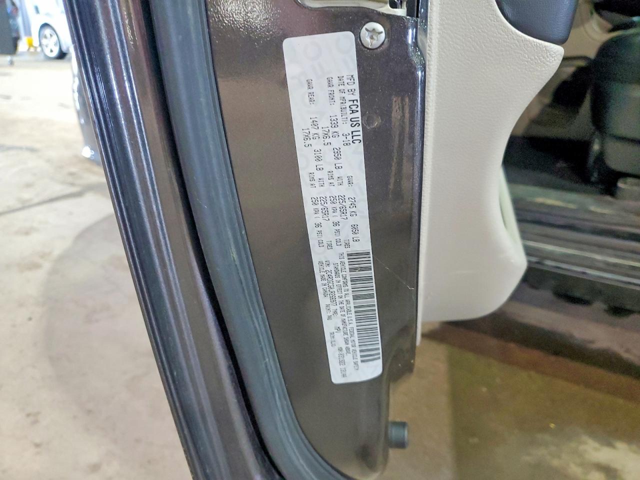 Dodge Caravan Sxt