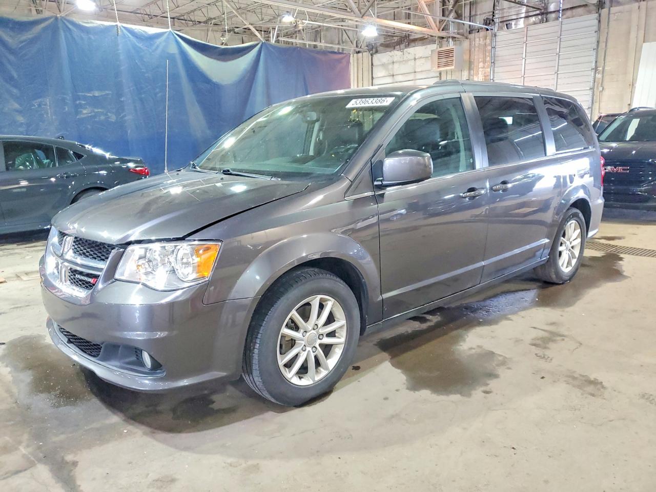 Salvage Dodge Caravan Image