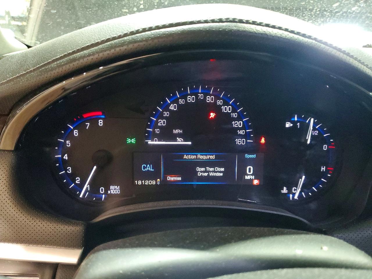 Cadillac XTS Luxury Collection