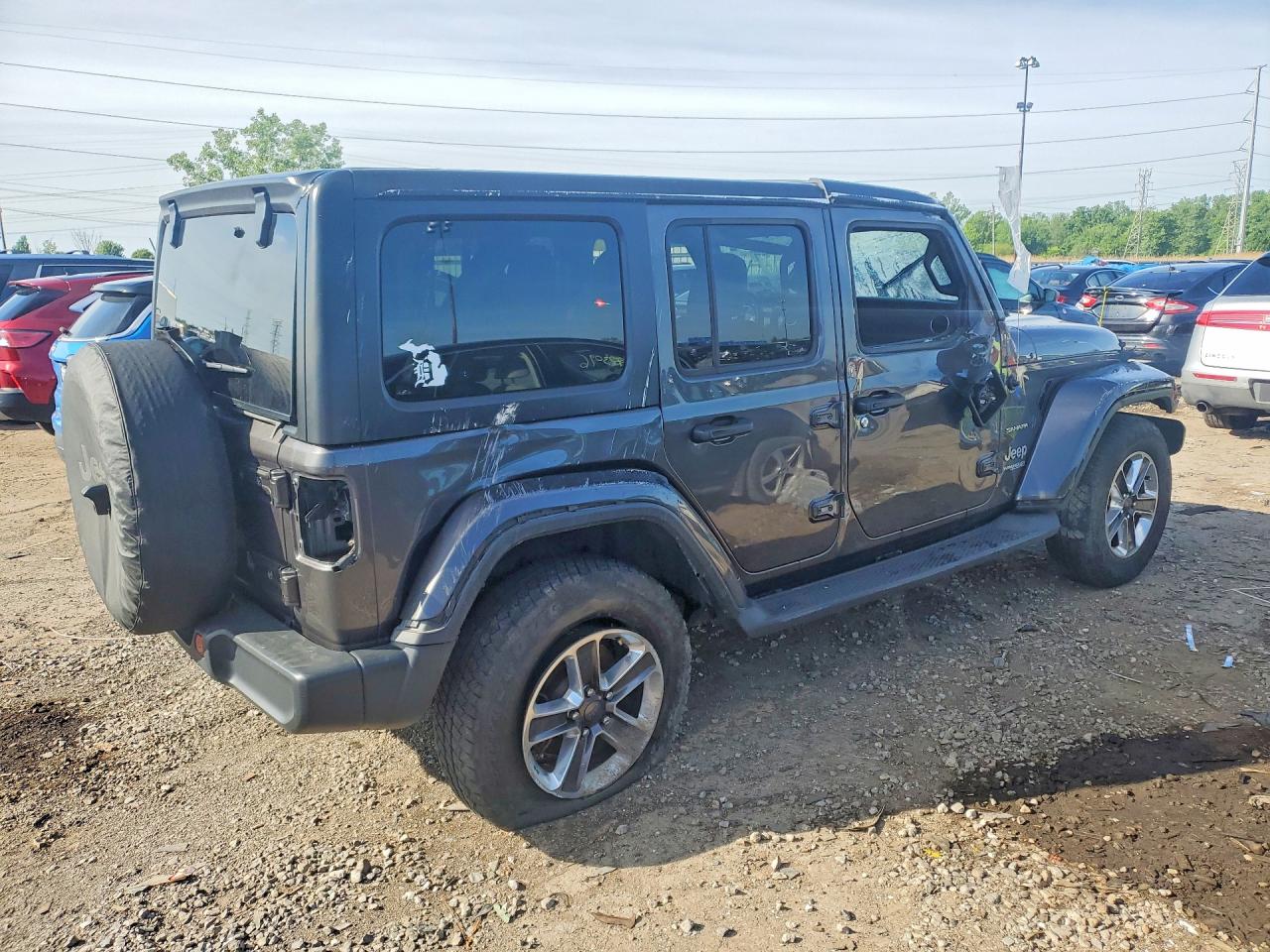 Jeep Wrangler Sahara