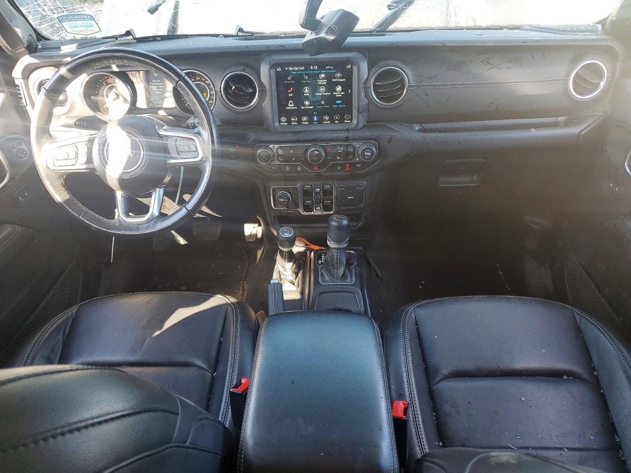 Jeep Wrangler Sahara