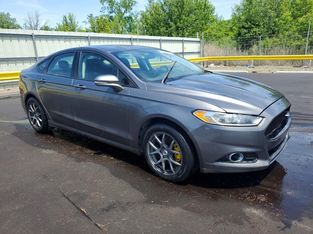 Ford Fusion Se