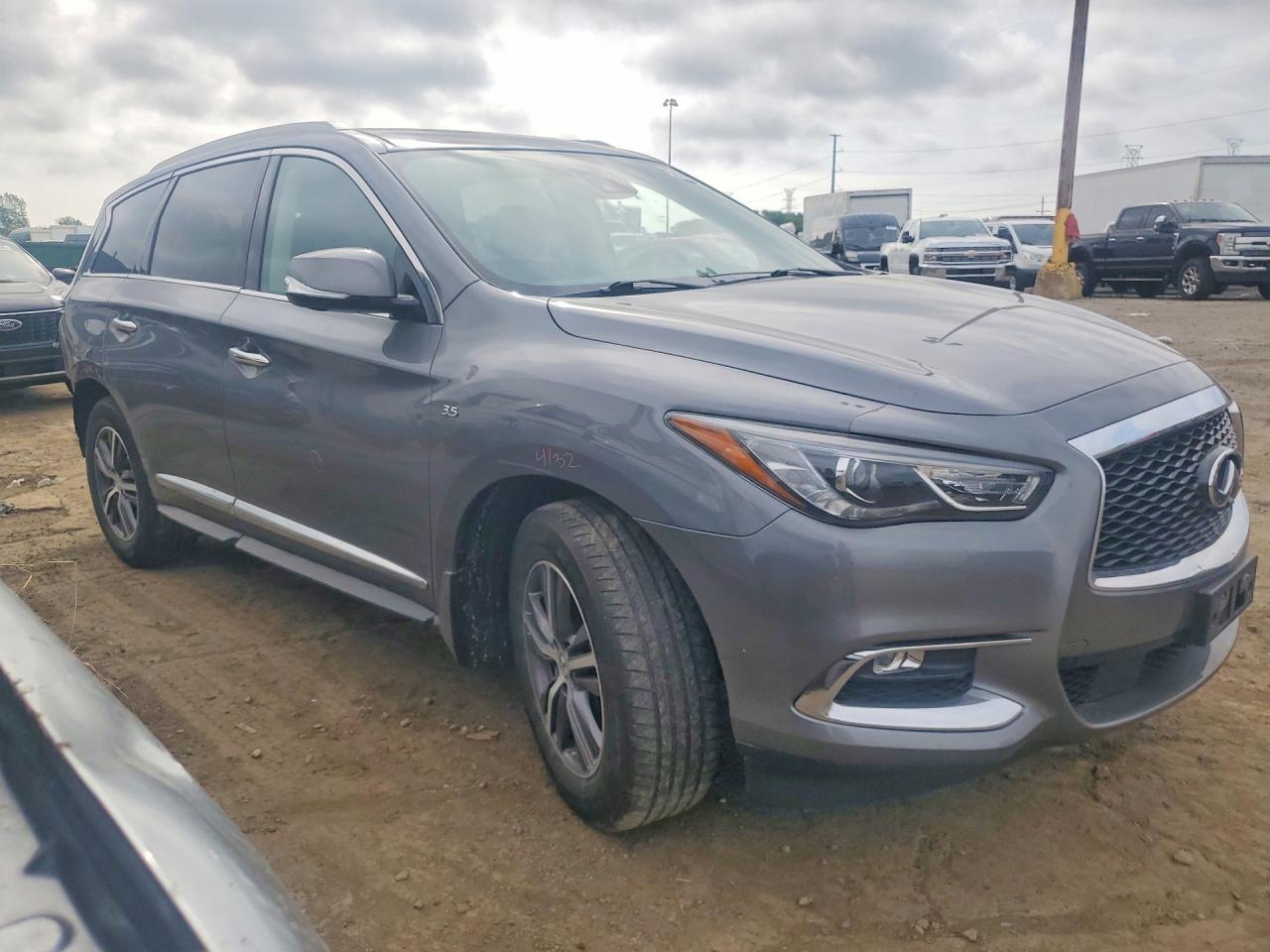 INFINITI Qx Pure