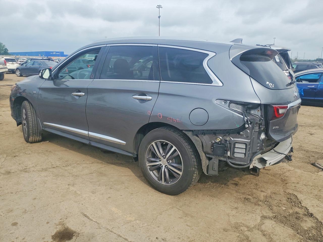 INFINITI Qx Pure
