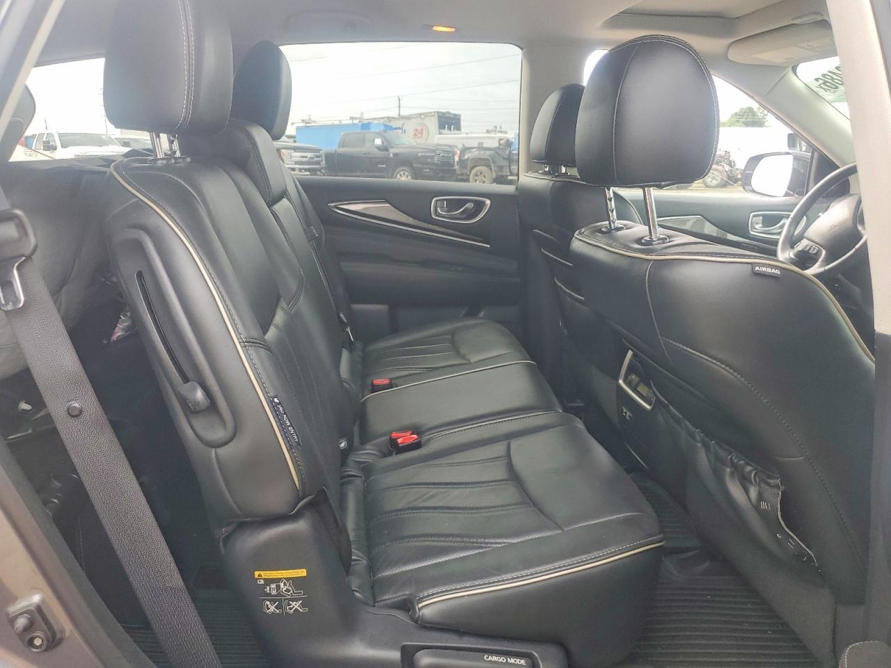 INFINITI Qx Pure