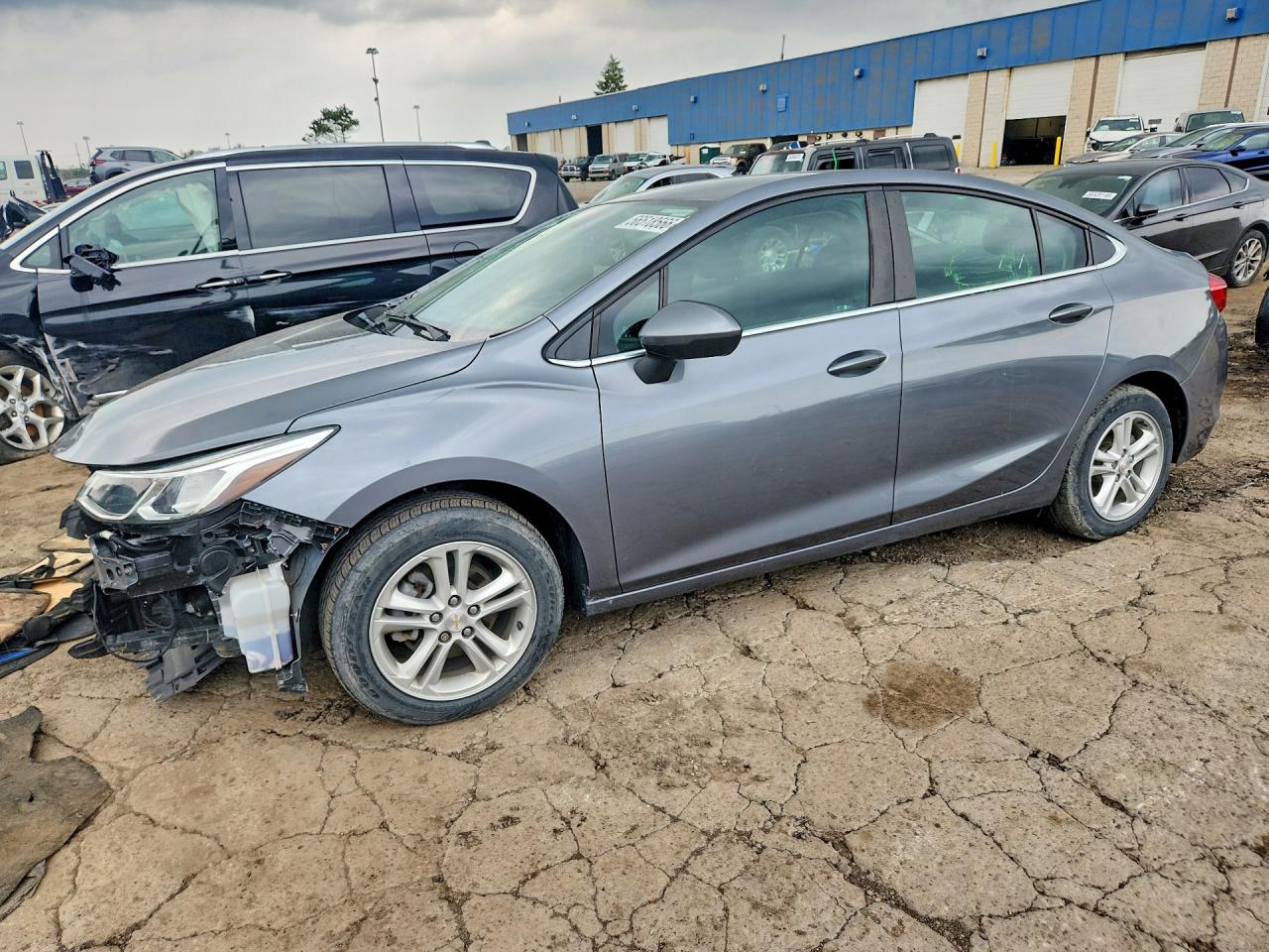Salvage Chevrolet Cruze Image